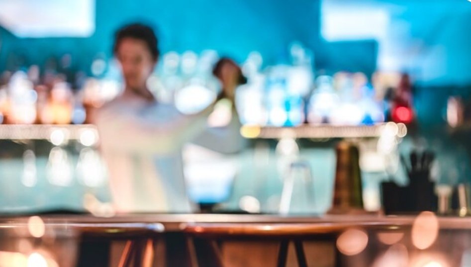 The Long Con: 13 Unflinching Reasons I Said Goodbye to Alcohol